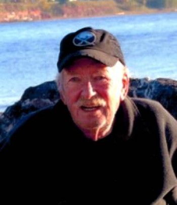 Dennis MCRAE